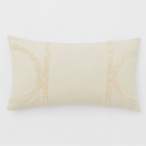 H&M Bedding 2x35 Light Beige Pillow Cover Insert Not Included
